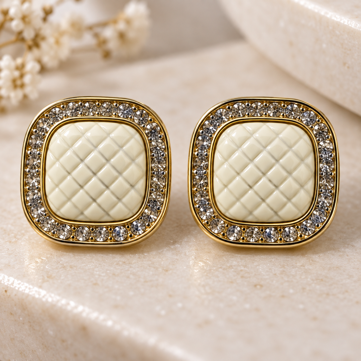 Ivory Quilt Cushion Studs