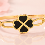Lucky Noir Clover Bangle