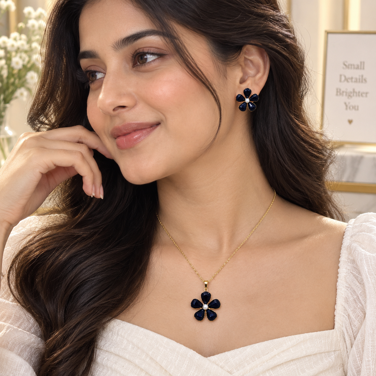Noir Bloom Necklace Set
