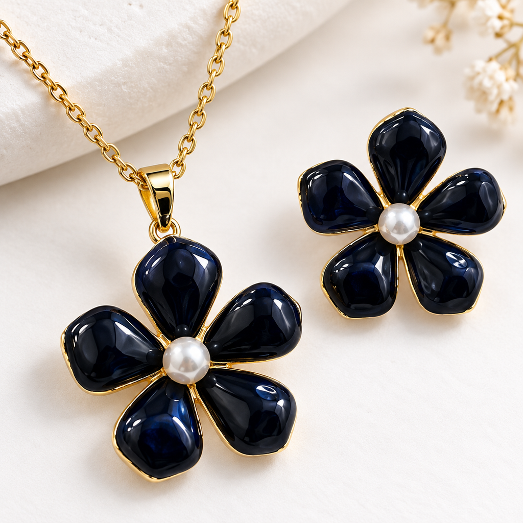 Noir Bloom Necklace Set