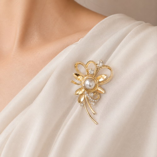 Golden Bloom Pearl Saree Pin - alternate view